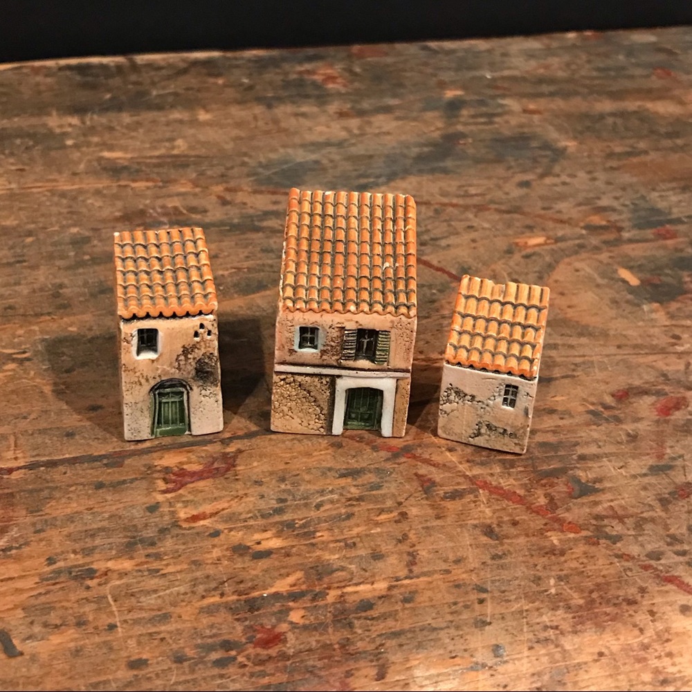 Gault Original collectible ceramics